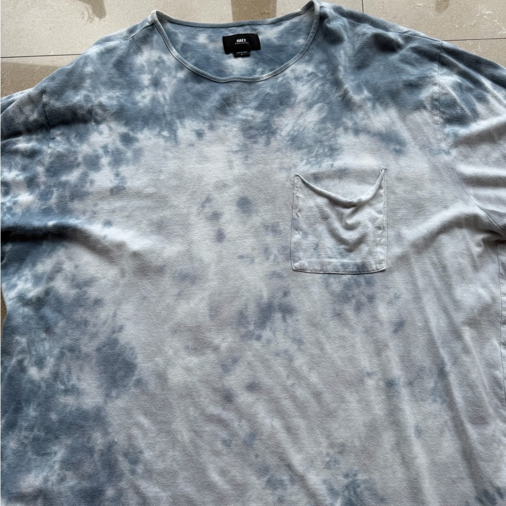 Obey Men's Tie-Dye Shirt in Blue and Gray/White